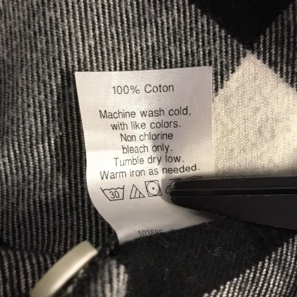 J. CREW SMALL BLACK & WHITE PULLOVER